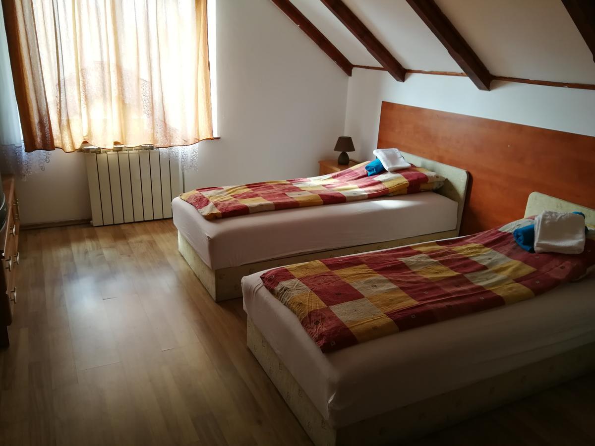 Dunakanyar Bed & Breakfast Göd Exterior foto